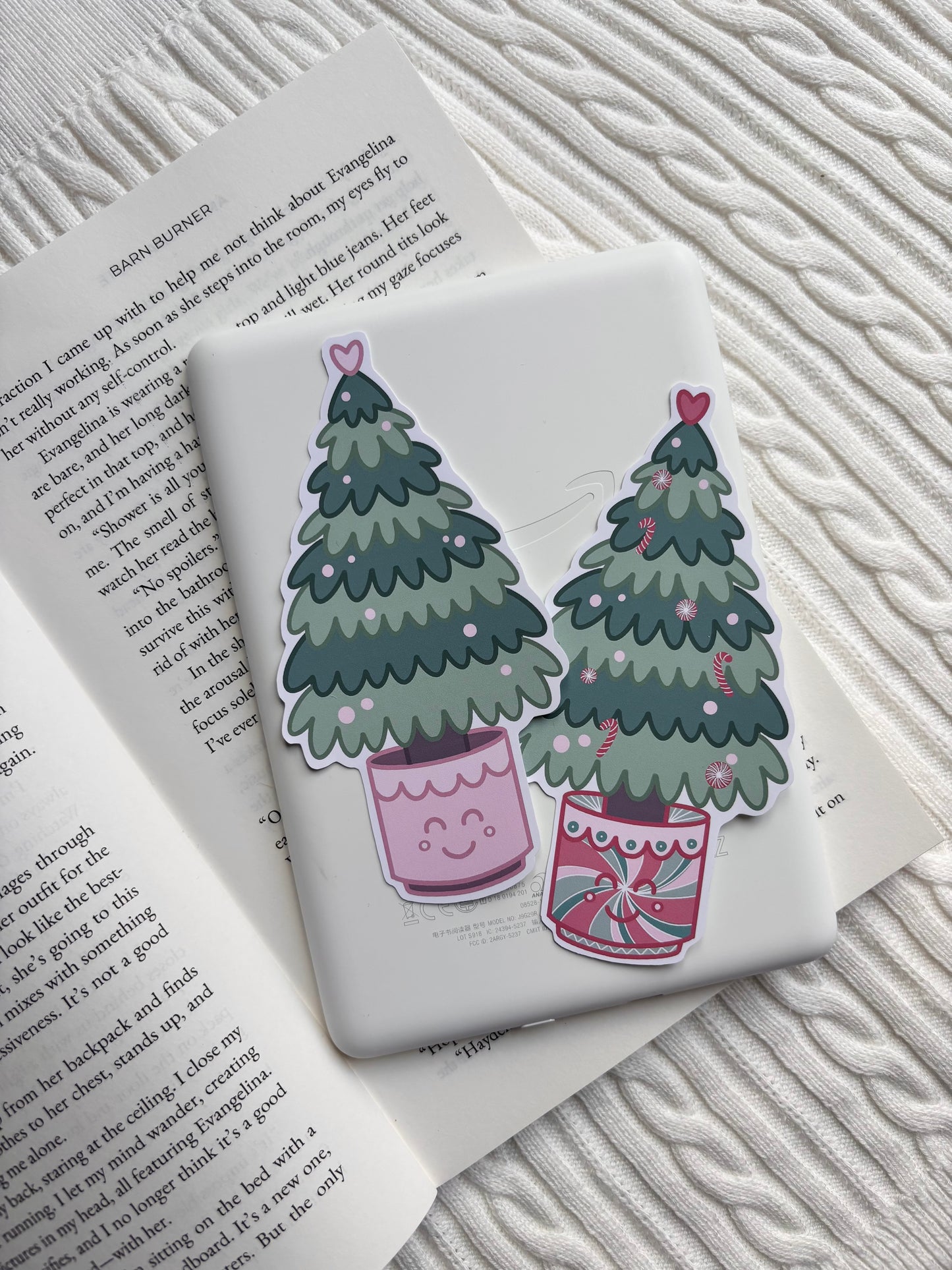 Pink Christmas Tree Matte Vinyl Sticker | Kindle Sticker