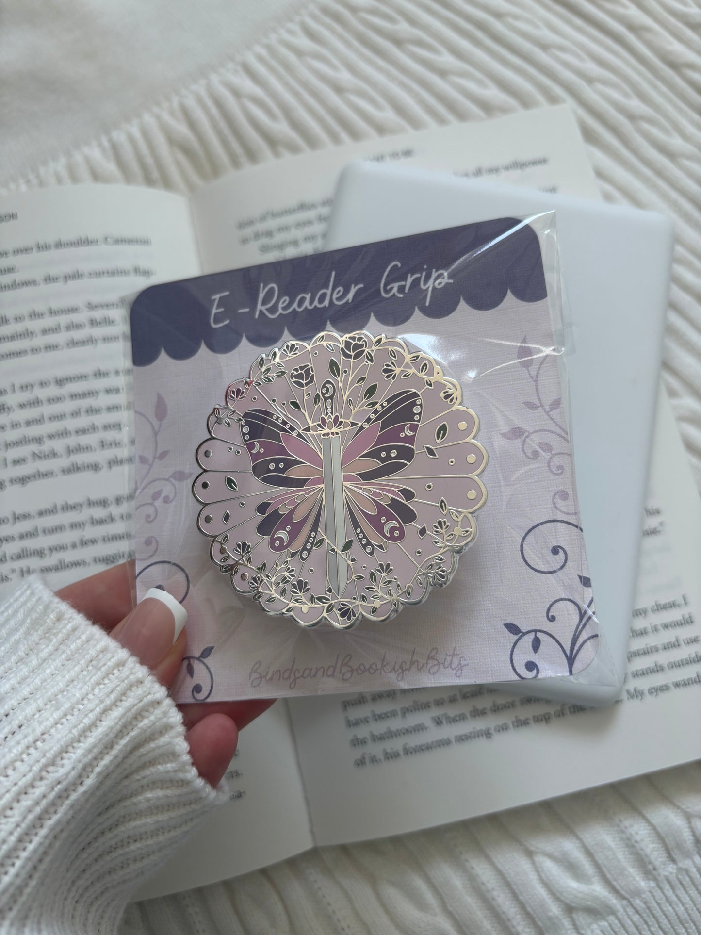 Butterfly Sword E-Reader Grip