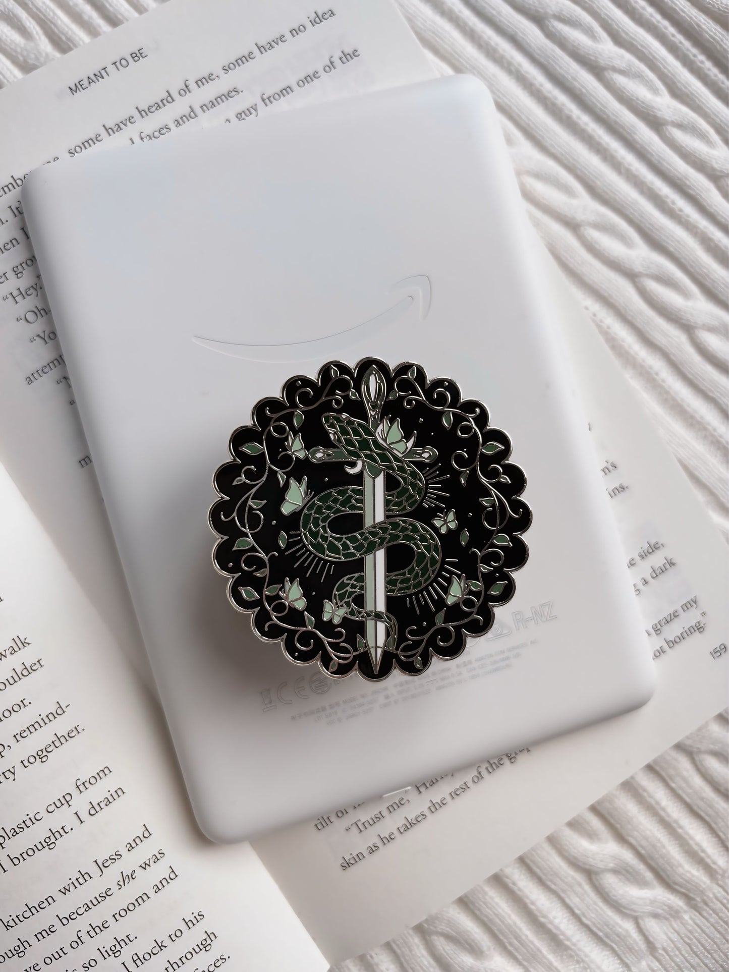 Silver Serpent E-Reader Grip