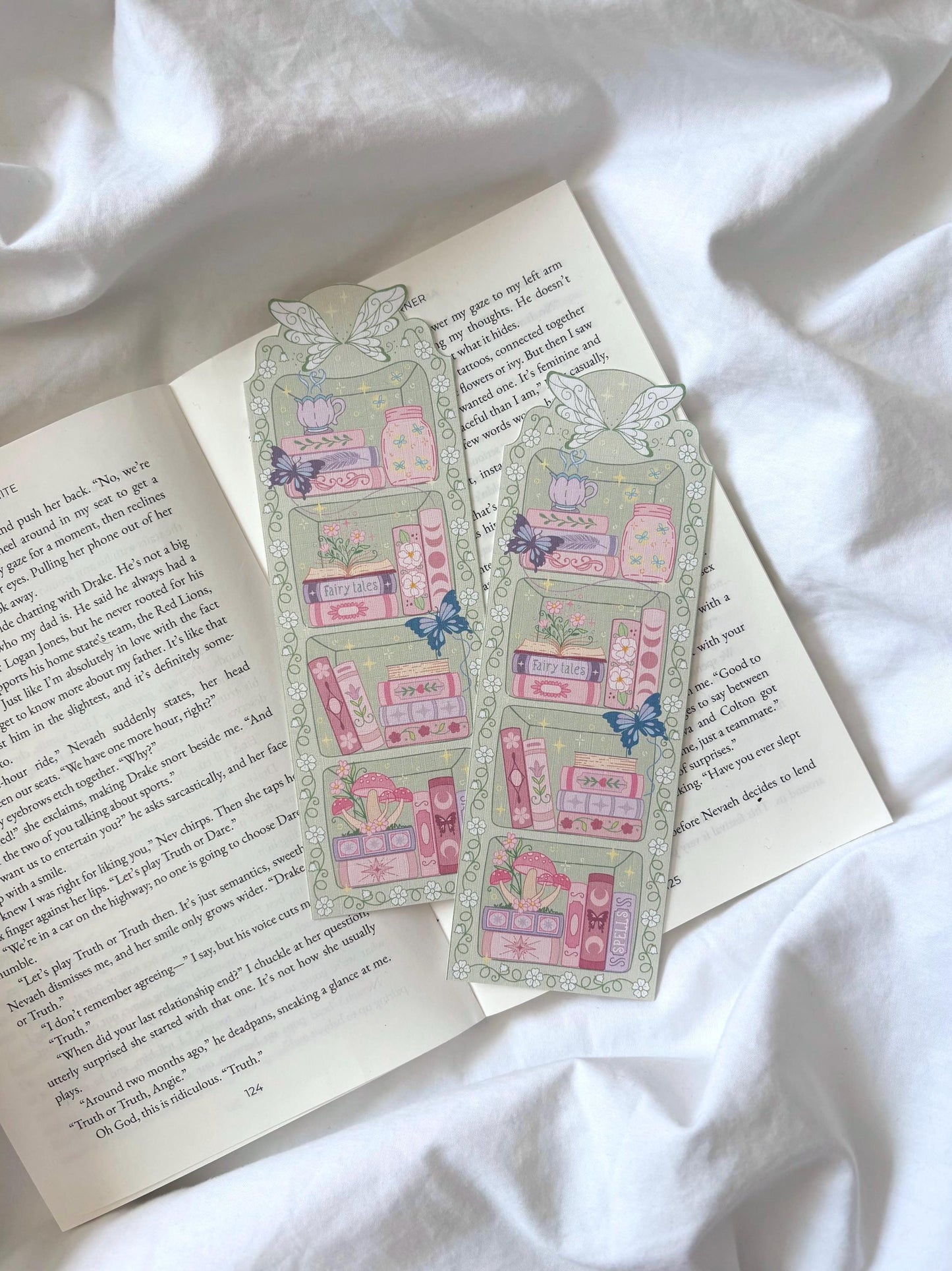 Flower Fairy Bookshelf Bookmark