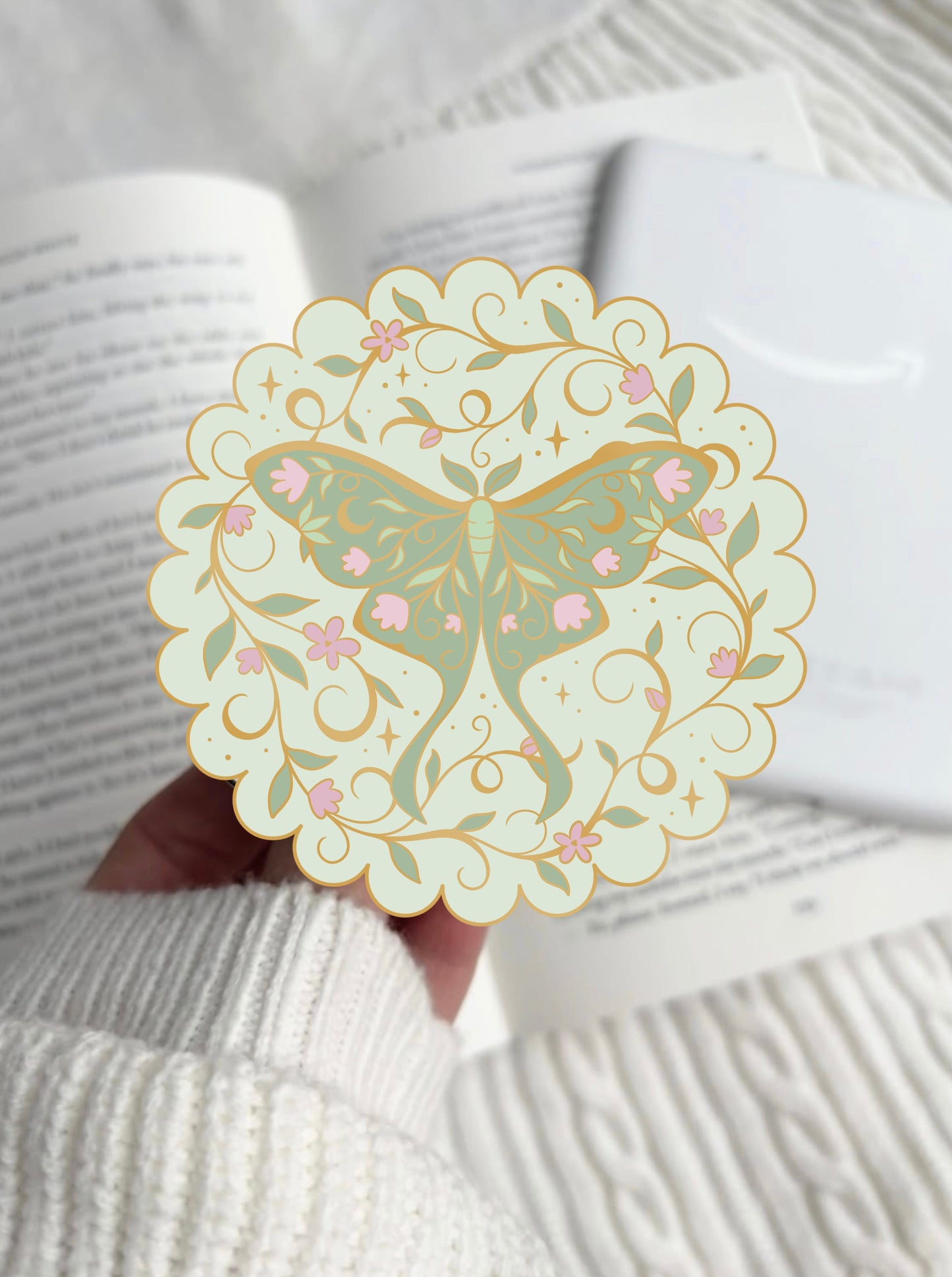 PREORDER Sage Moth E-Reader Grip