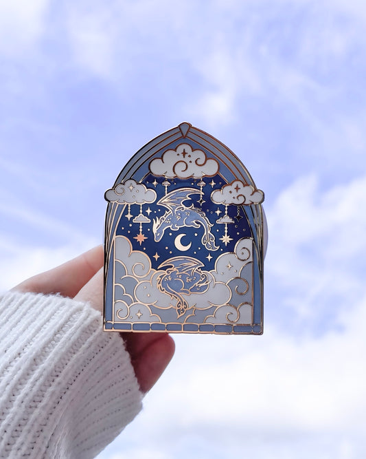 Gold Cloud Dragons E-Reader Grip