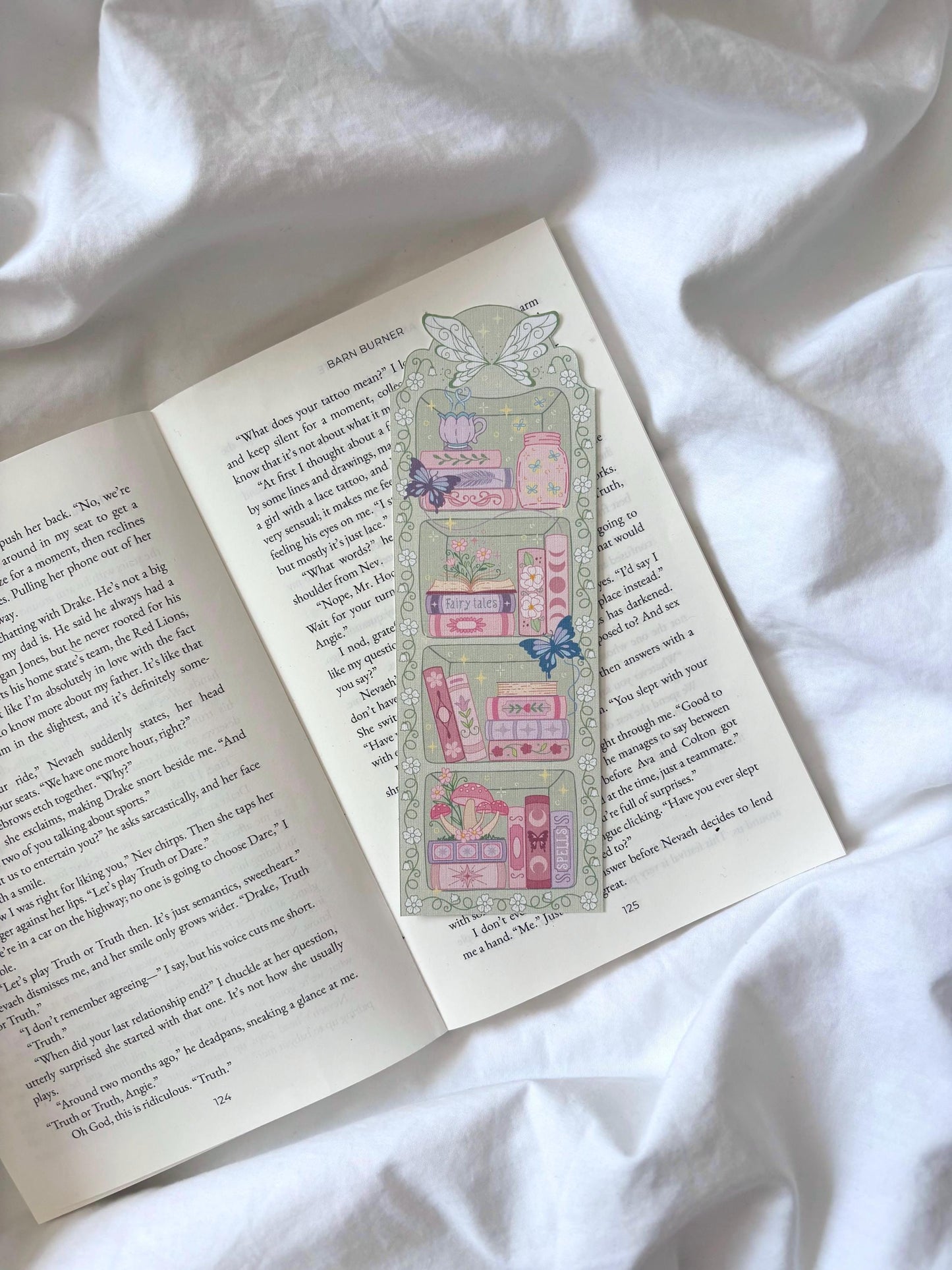 Flower Fairy Bookshelf Bookmark