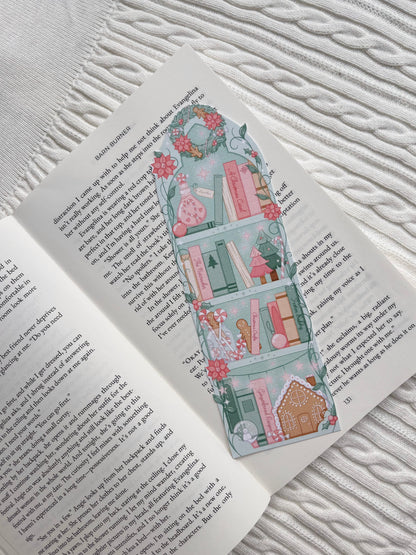 A Christmas Bookshelf Bookmark