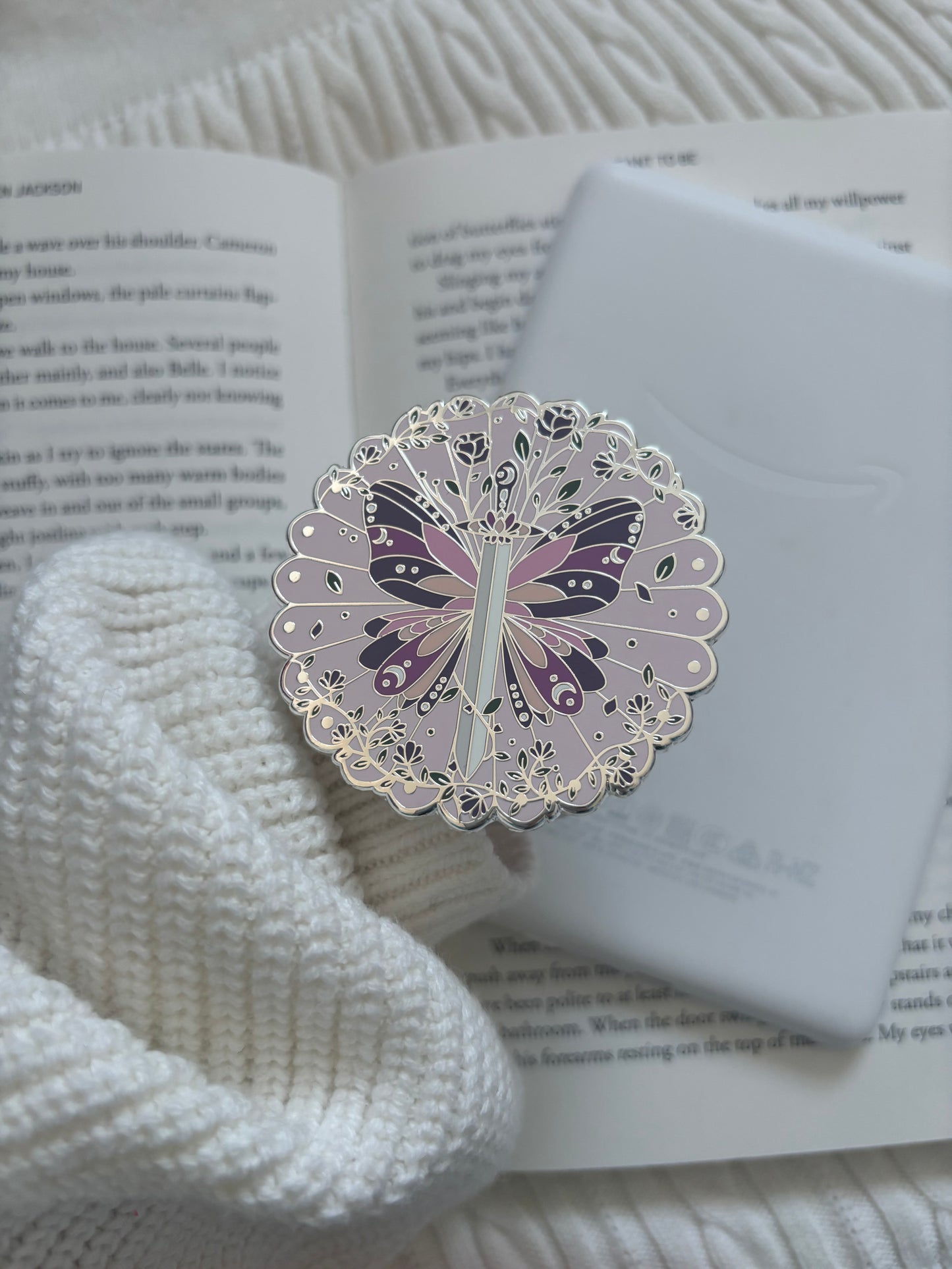 PREORDER Butterfly Sword E-Reader Grip