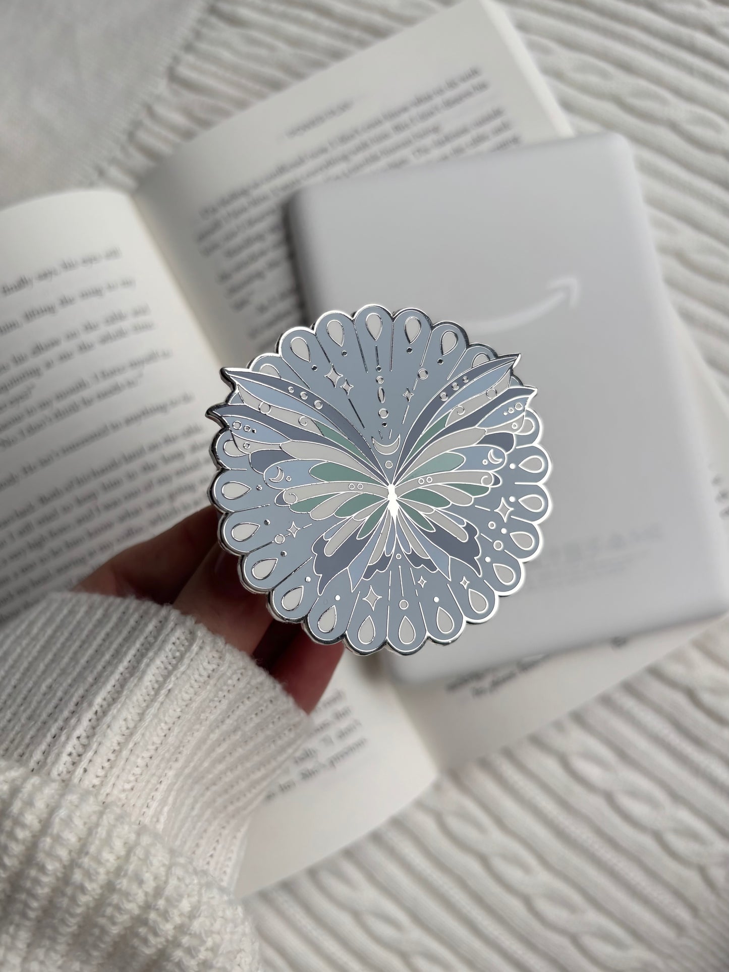 PREORDER A Snow Fairy E-Reader Kindle Grip
