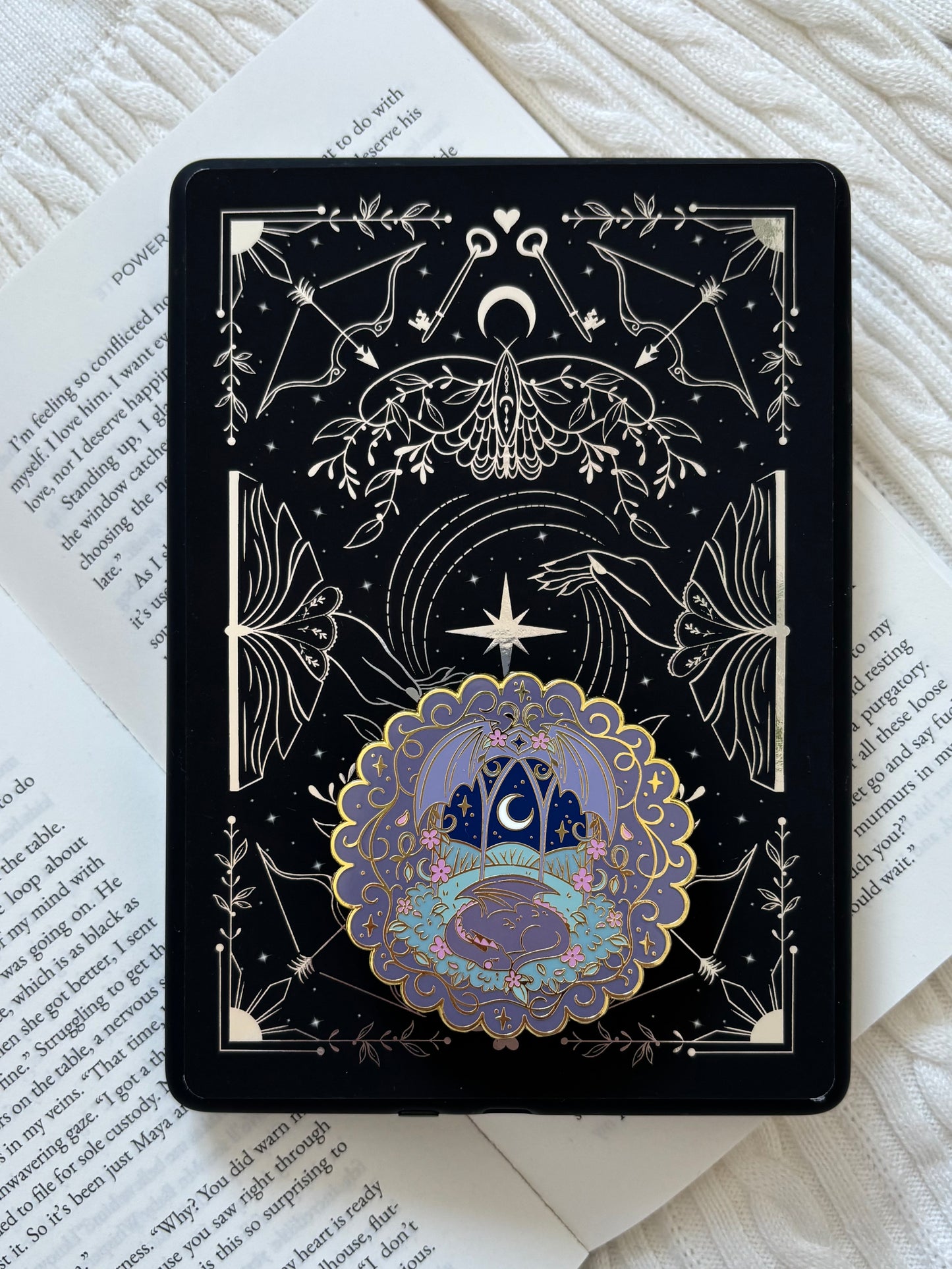 Dark Fantasy Dragon E-Reader Grip