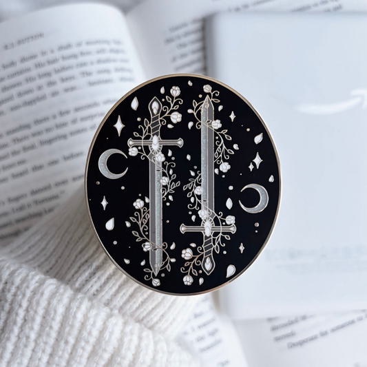 Oopsie Damaged Silver Sword E-Reader Grip